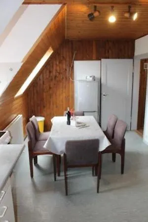 아파트 Monteurwohnung Rose 15 아이젠버텔